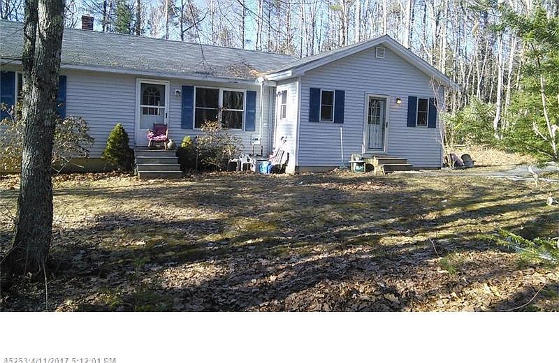 2nd image of 38 The Woods Rd