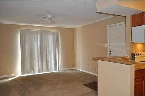 2nd image of 904 University Oaks Blvd APT 039