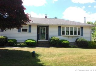 3 Wilson Rd, Voluntown, CT 06384