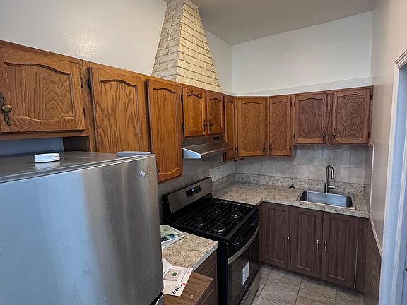 2nd image of 6904 15th Ave #2F