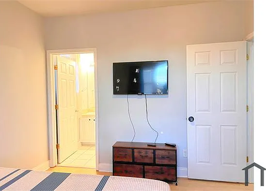 869 Center Hill Ave NW #2 — Photo 20