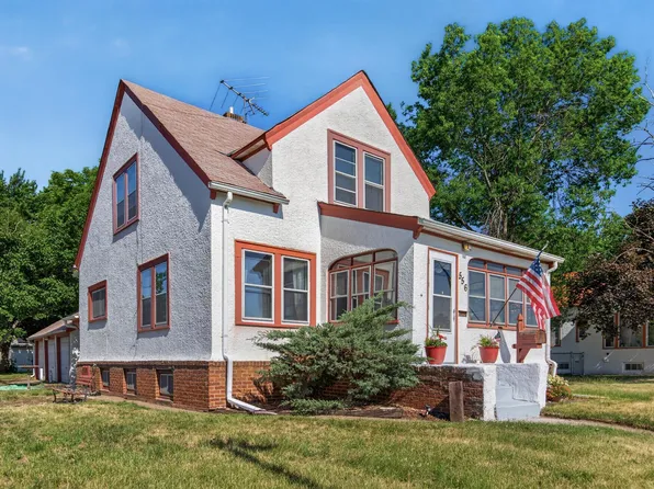 556 5th Ave S, South Saint Paul, MN 55075