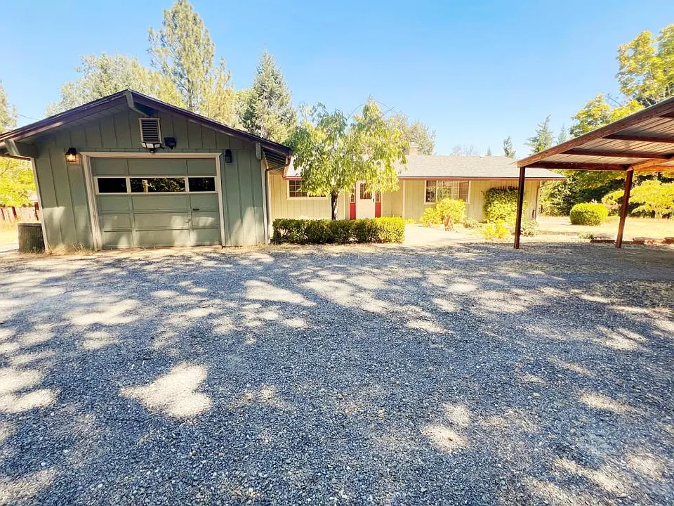 3401 Quartz Creek Rd #A