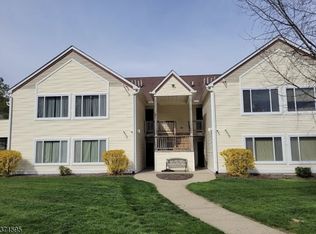 133 Falcon Ridge Way N #133, Hamburg, NJ 07419