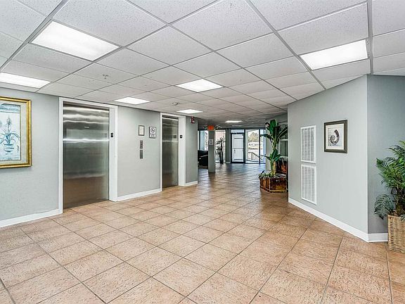5th image of 201 S Stillman St APT 110