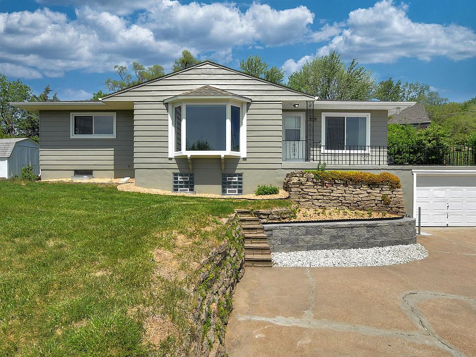 1st image of 2316 Lockwood Pl