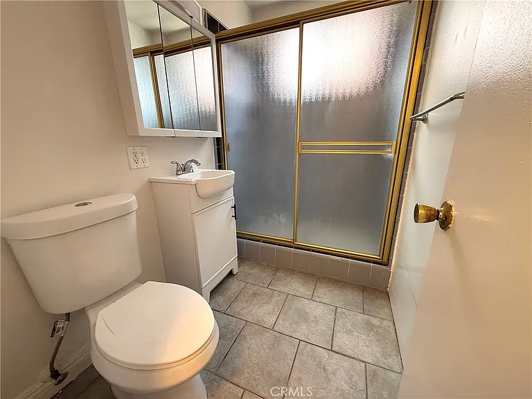 17808 Tamcliff Ave — Photo 5