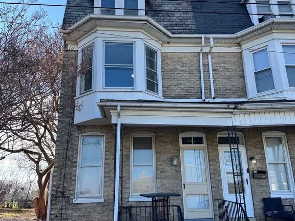 1st image of 210 N Albemarle St #1