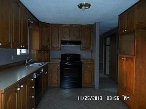4th image of 2102 N 19th Dr