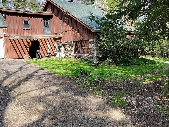 3rd image of 607 Kilkenny Rd