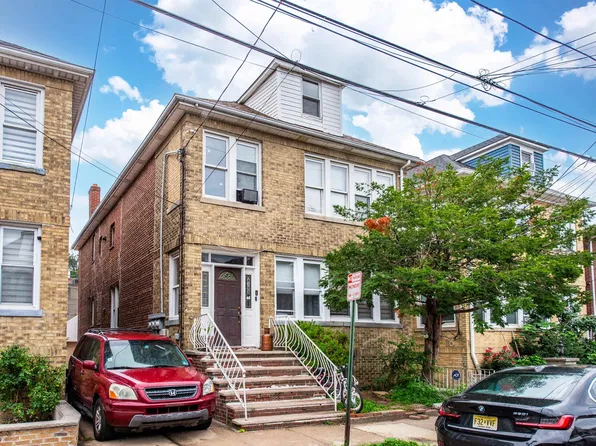 8312 1st Avenue image 1 of 45