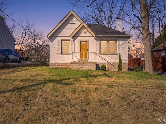 10239 Driver Ave, Saint Louis, MO 63114