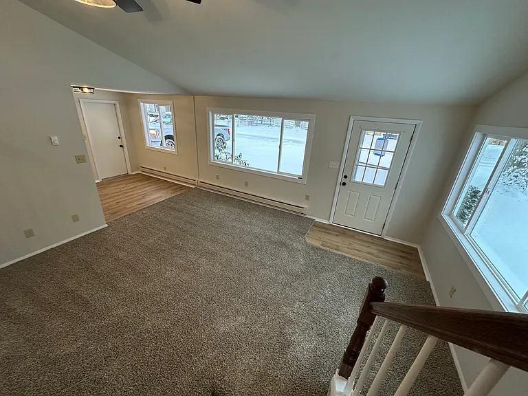 770 Woodside Ave — Photo 8