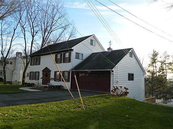 2nd image of 3730 Maplehurst Dr