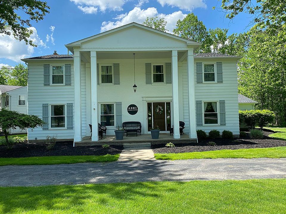 1st image of 6001 Parkland Dr