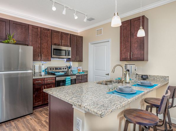 1124 Crosstown Way #5209