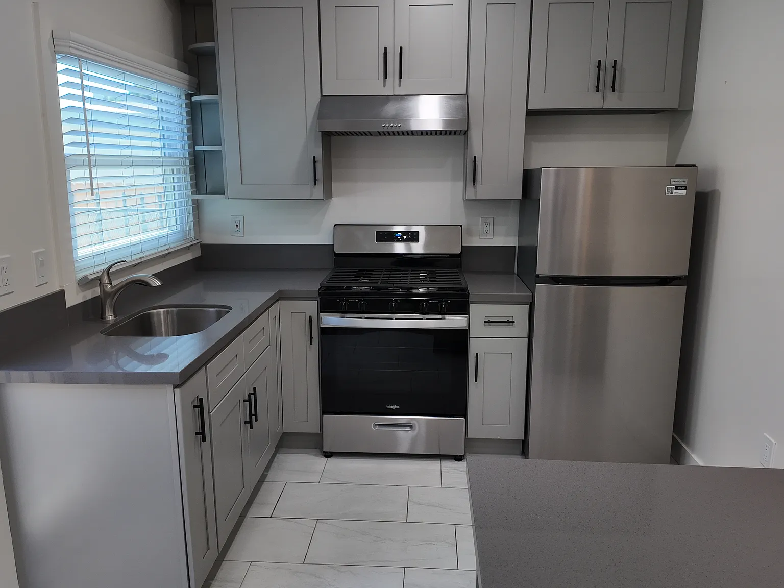 Studio, $1,550 — Photo 2