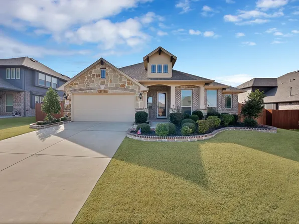 3615 French Creek Dr, Heartland, TX 75126