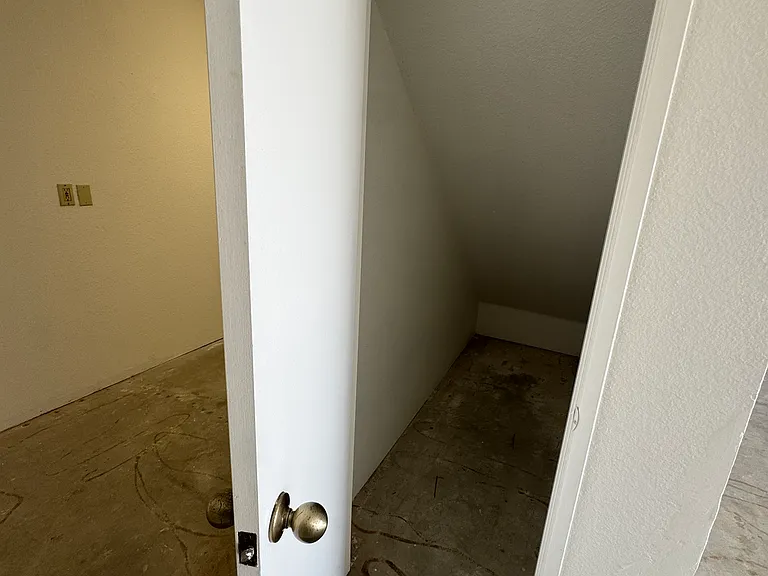 228 Imperial Beach Blvd #D — Photo 39