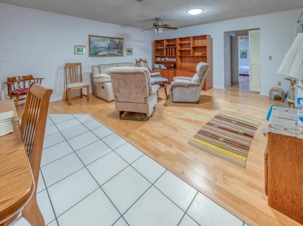 8162 Ambach Way, Hypoluxo, FL 33462