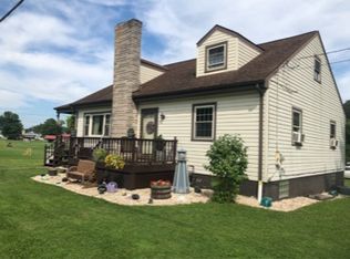 346 Lowber Rd, Lowber, PA 15660