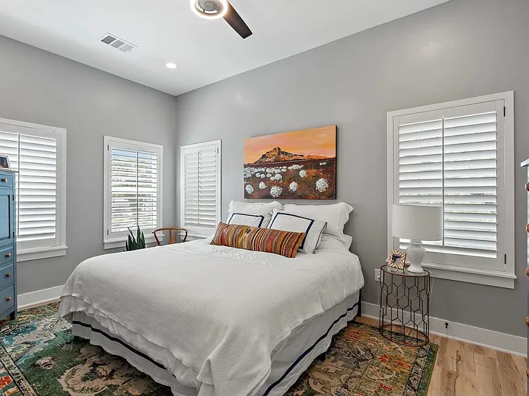 Upstairs bedroom 1