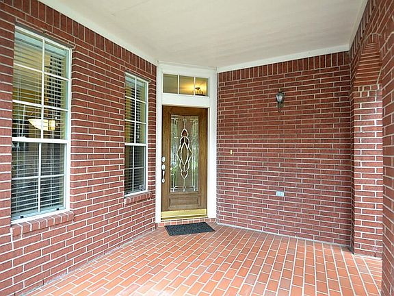 2nd image of 24114 Northshire Ln