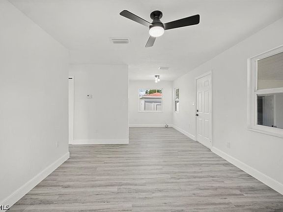 4th image of 1644 Pawnee St