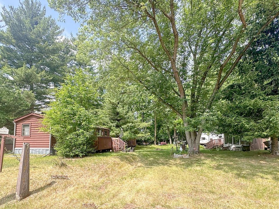 1st image of 11/260&261 Woodhaven Dr E