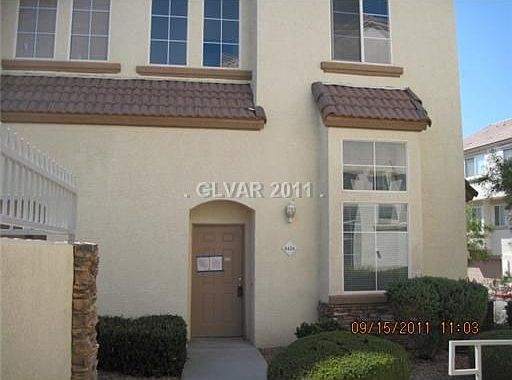 1st image of 8426 Elkington Ave