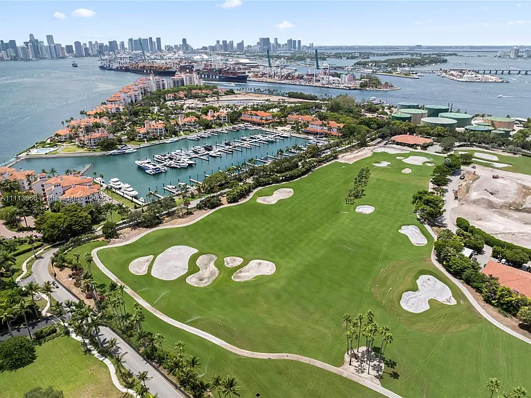 19143 Fisher Island Dr #19143 — Photo 5