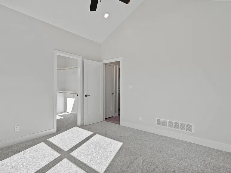 2801 Easley Cabin Cir — Photo 31