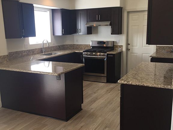 2nd image of 490 Mate Ln