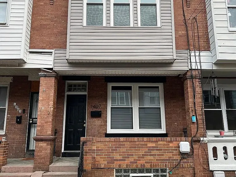 1407 S Etting St — Photo 1
