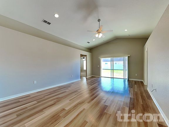 3rd image of 77 Lake Ring Dr
