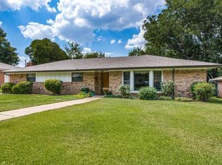 5616 Whitman Ave, Fort Worth, TX 76133