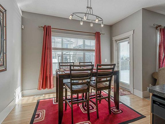 5th image of 177 W Cougartown Cir SW