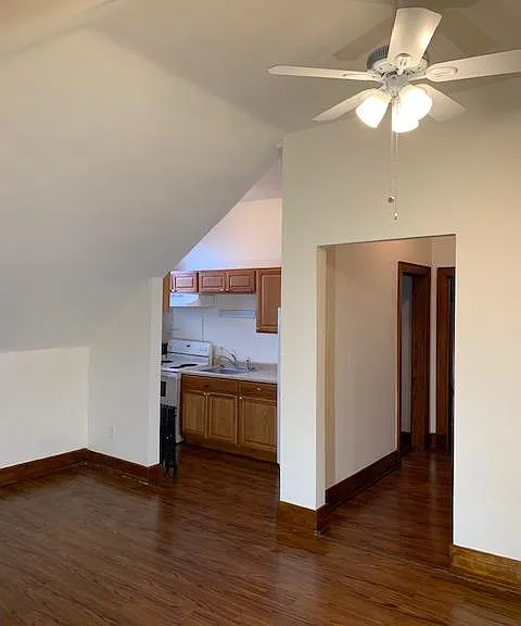 230 Rockdale Ave #10 — Photo 5