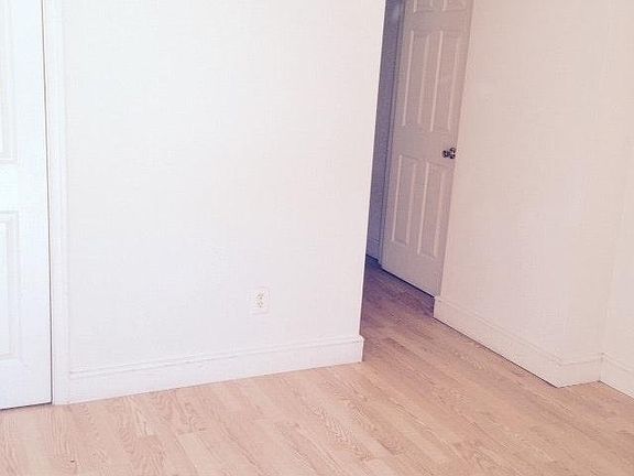 3rd image of 1717 N 21st St #1