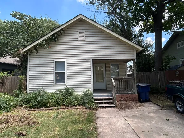 216 N Fern St, Wichita, KS 67203