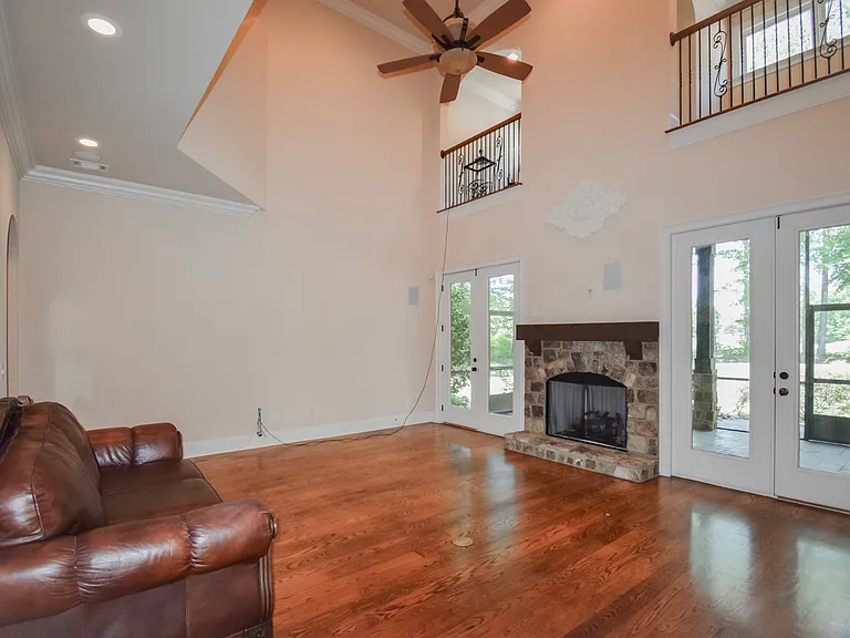 1634 Presley Ct — Photo 10