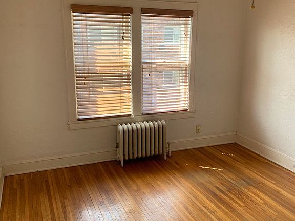 2nd image of 2704 Blaisdell Ave S #204