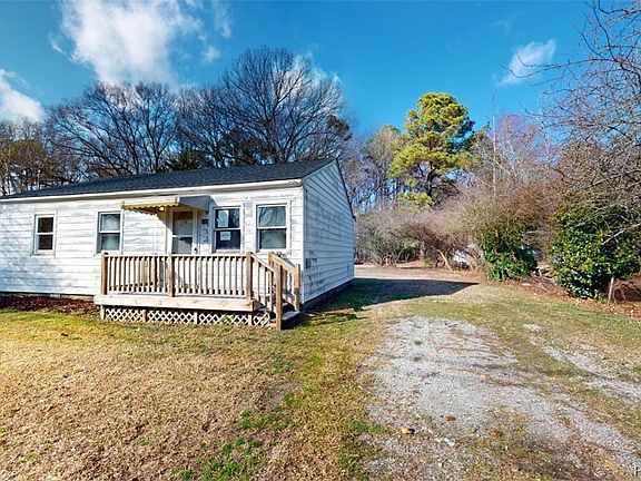 2nd image of 110 Byrd Ln