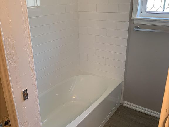 4th image of 707 Kilby Dr