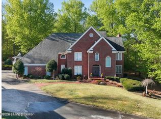 6814 Stone Hill Rd, Louisville, KY 40214