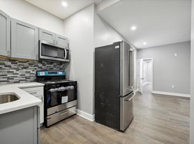 506 W Cumberland St, Philadelphia, PA