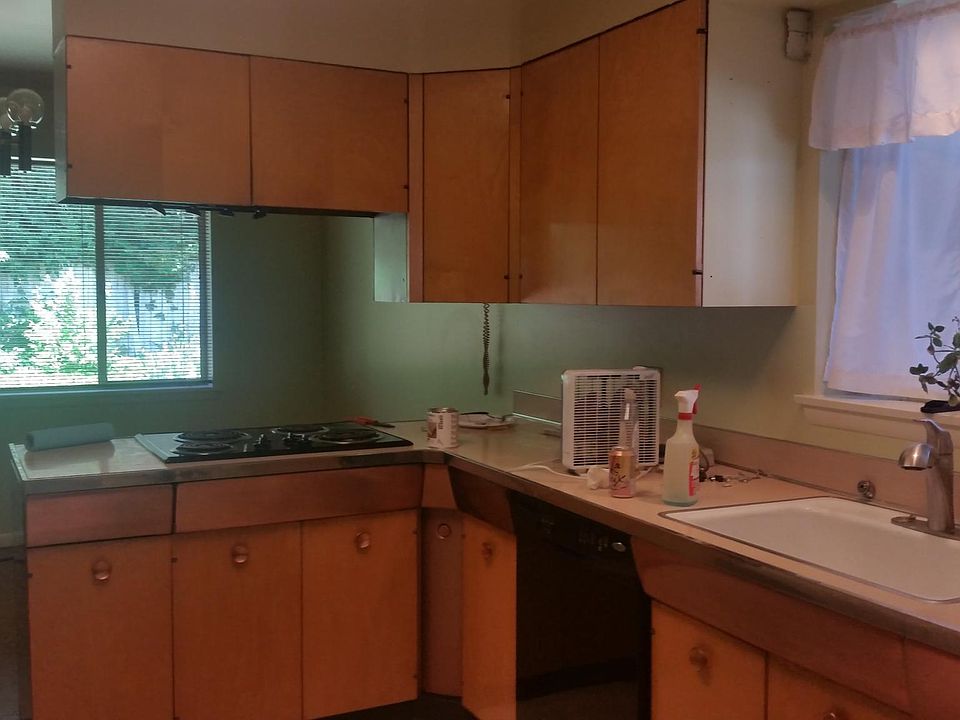 Kitchen looking toward backyard