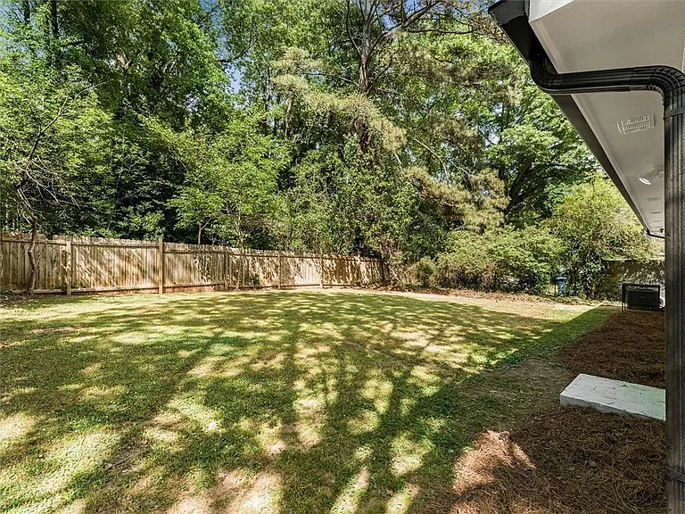 454 Oak Dr SE — Photo 25