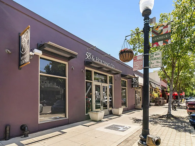 1818 L St #515 — Photo 4