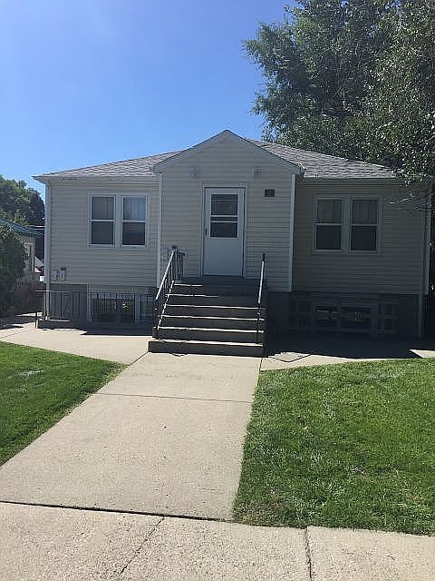 1st image of 516 3rd Ave NE Unit 4